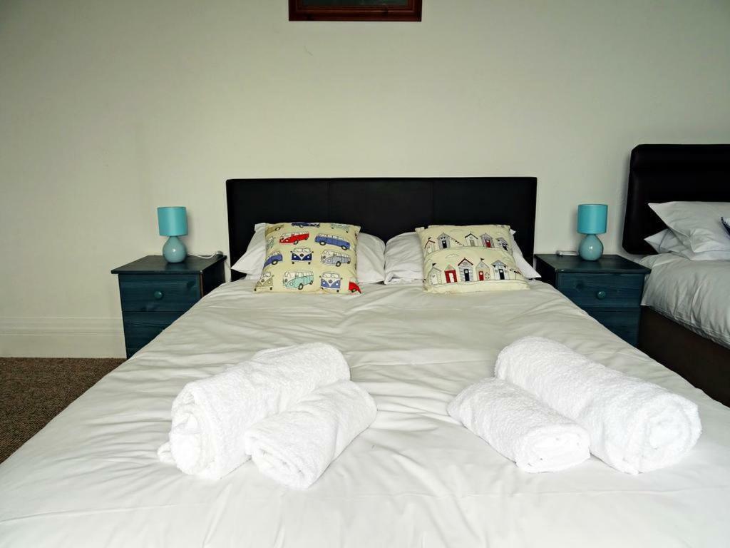 Ocean Breeze Hotel New Quay Exterior foto